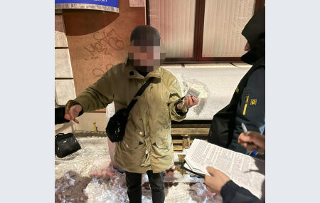 Справа про браконьєрів на Бурштинському водосховищі: посадовця судитимуть за отримання хабарів