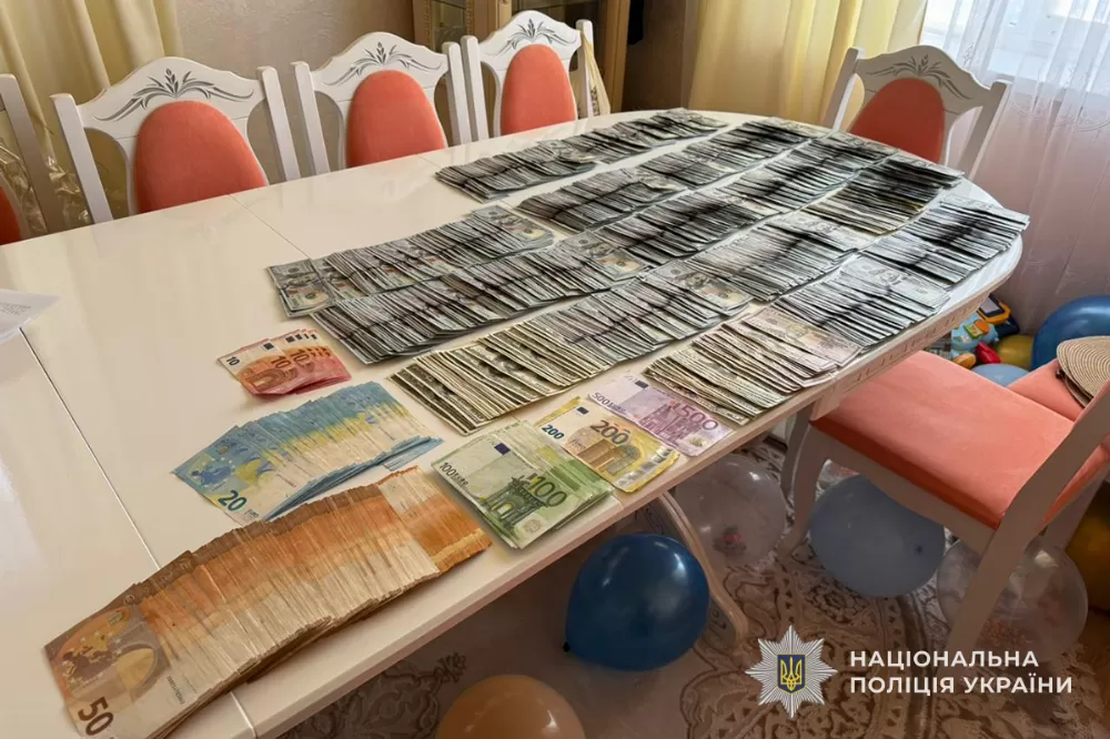 Зброярський синдикат на Тернопіллі: викрито міжнародне постачання нелегальної зброї на 150 тис. доларів