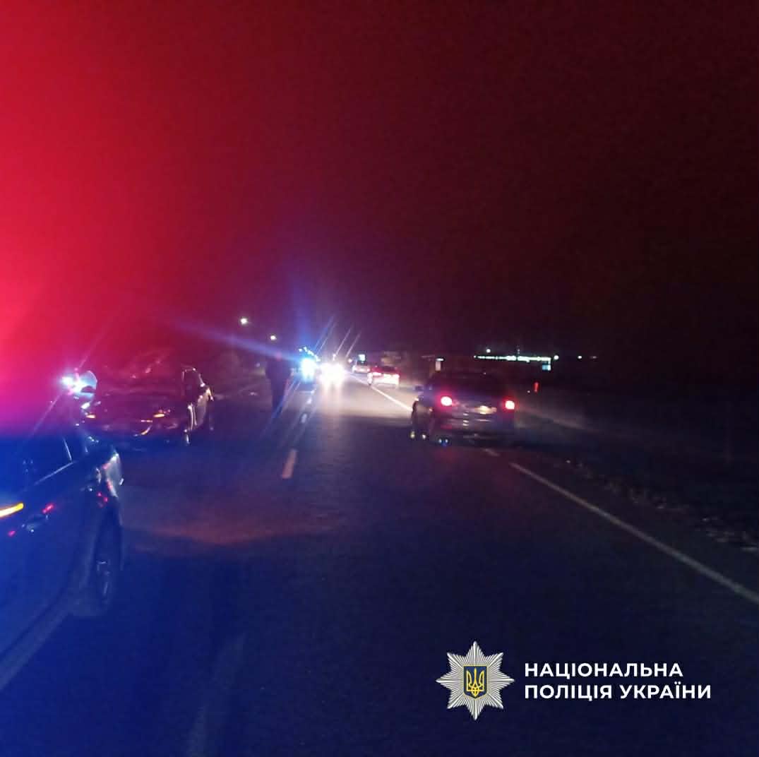 Трагедія в Брошневі-Осаді: 18-річний пішохід загинув, переходячи дорогу (ФОТО)