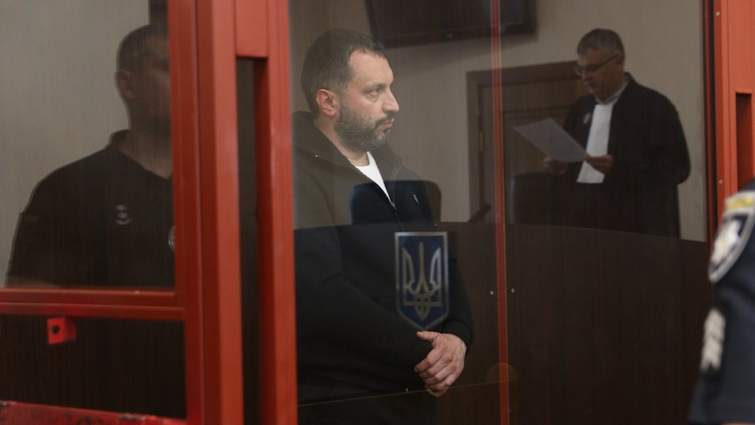 «Підозрювані у «кришуванні» поліцейські опинилися за гратами»
