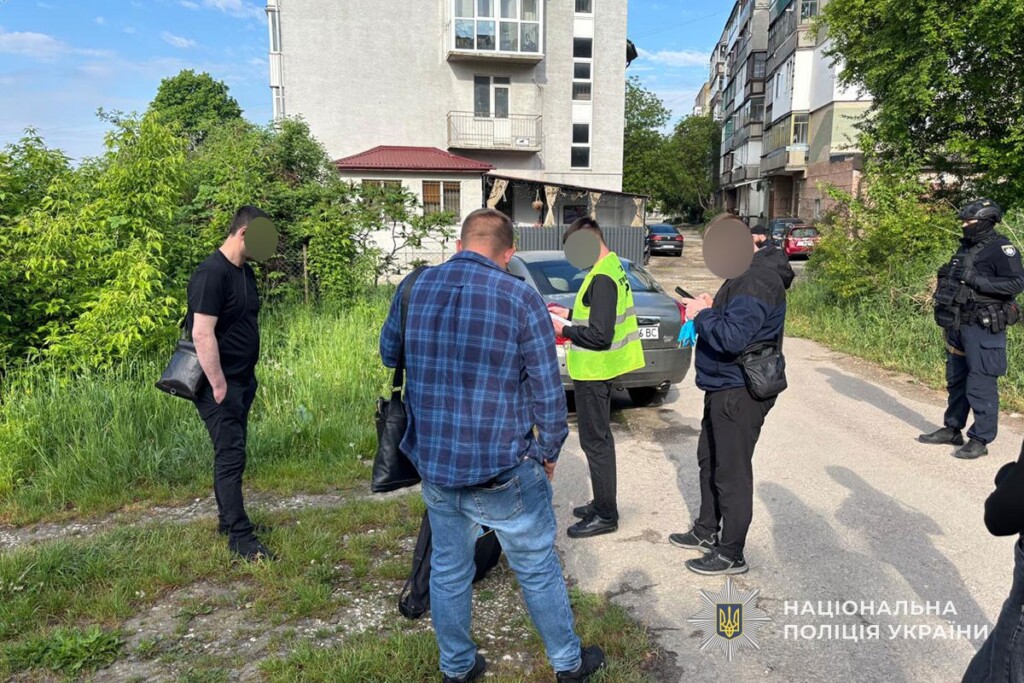 Поліція Тернополя виявила арсенал: іноземець затриманий за незаконне зберігання вибухівки та боєприпасів