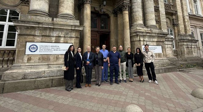Провідні трансплантологи світу обговорили перспективи співпраці з ЛНМУ та Університетською лікарнею у Львові