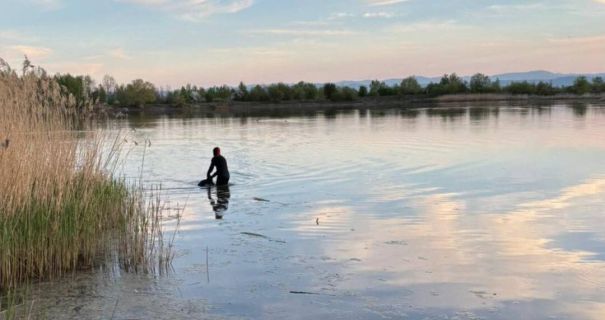 Трагедія на водах Прикарпаття: тіло зниклого рибалки виявлено в озері після триденних пошуків