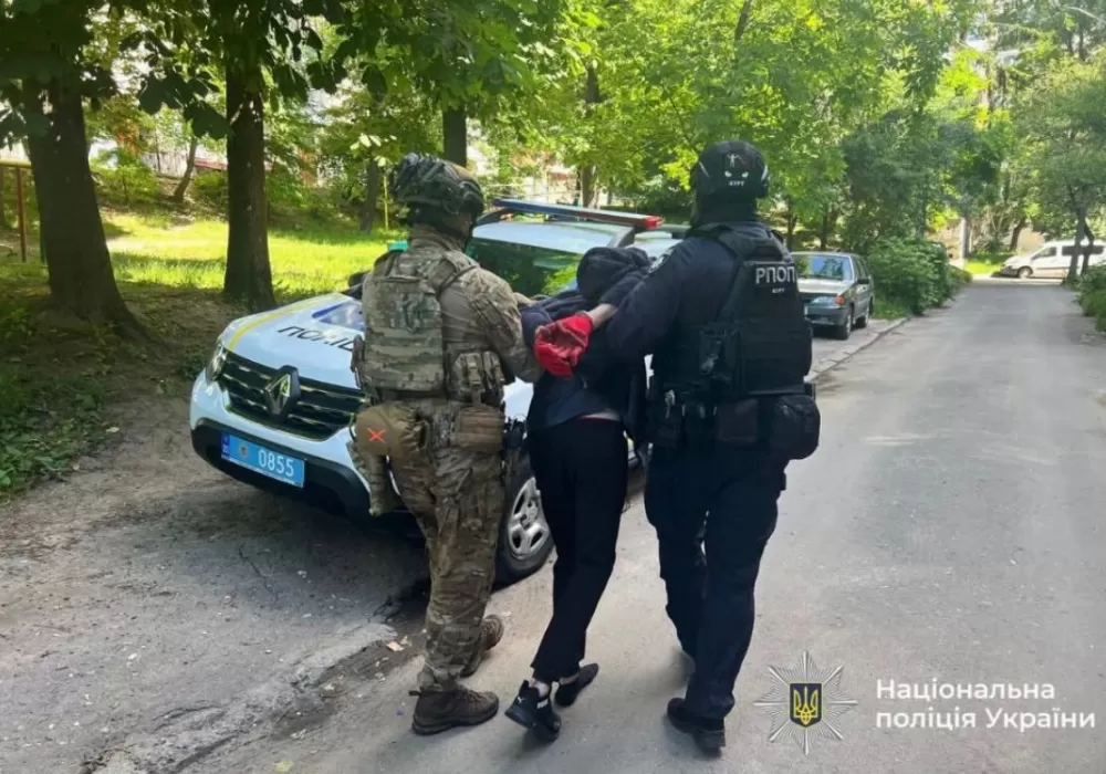 Агресивний підозрюваний: поліція затримала чоловіка на тернопільському ринку "Східний"