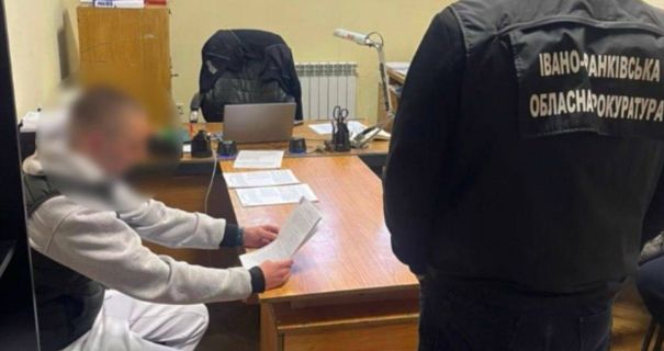 Гроші на відстані: група кібершахраїв на Прикарпатті вкрала 900 000 гривень з рахунків 33 українців