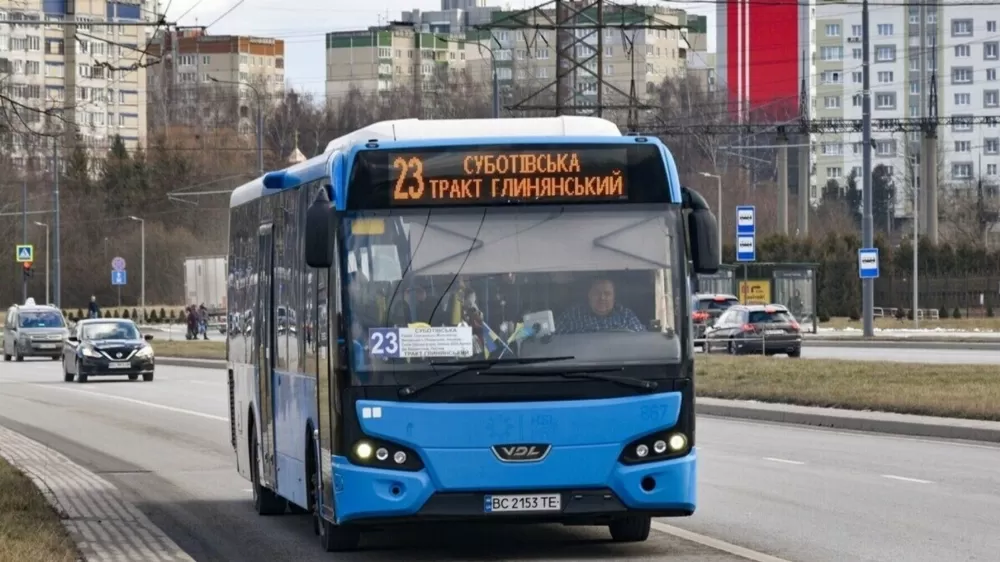 Прохолодна поїздка: сусідня область штрафує водіїв за непрацюючі кондиціонери в маршрутках