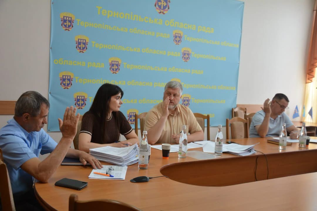 Тернопільщина вшановує героїв: Посмертне звання “Почесний громадянин” присвоєно 39 захисникам, що віддали життя за Україну