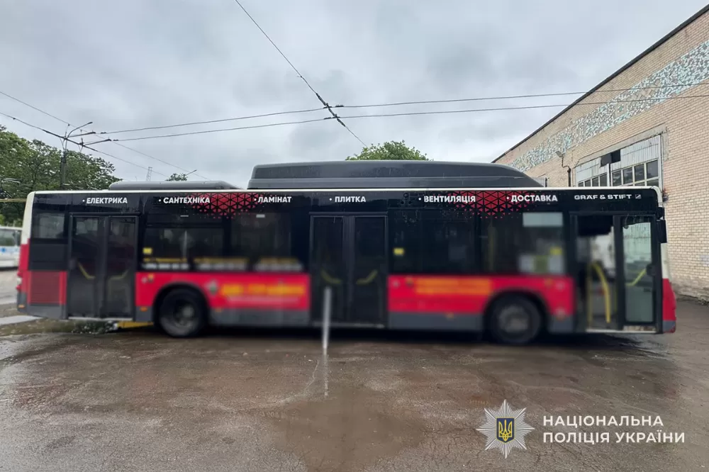 Жінка-пасажирка доправлена до лікарні після інциденту в тернопільському автобусі