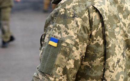 Екссолдат “Скелі” постає перед судом за напад на священника та офіцера