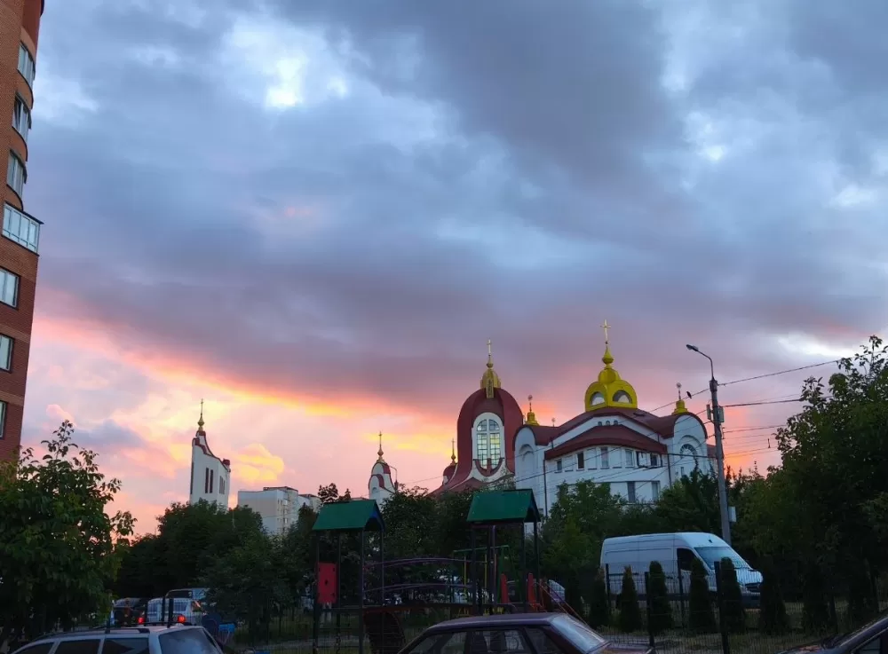 Нестримні грози: синоптики про непередбачуваний прогноз на вихідні