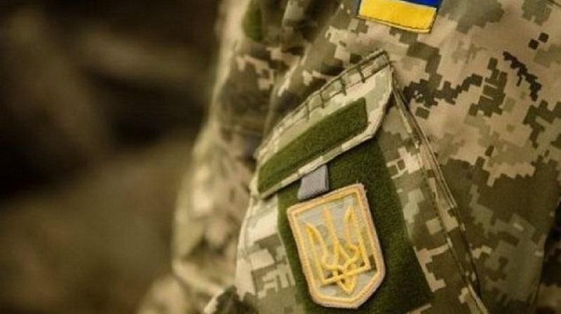У Києві чоловік, якого доставили до ТЦК, смертельно поранив лікарку