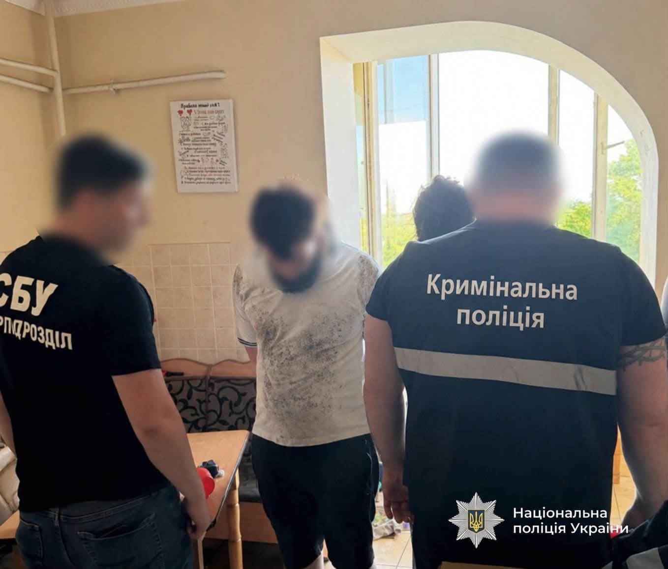 Прикарпатське подружжя схильне до збуту наркотиків у соцмережах: справа на розгляді суду