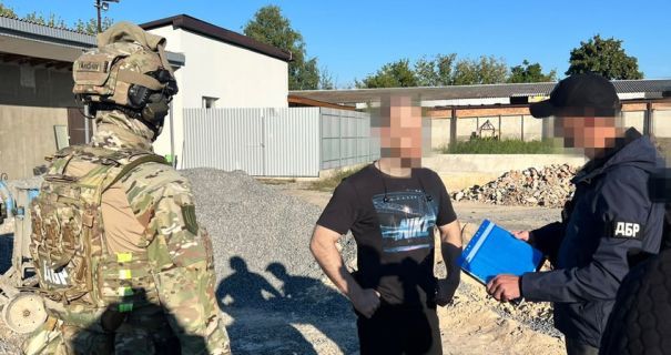 Викриття махінацій у війську: ДБР заарештувало 4, підозрює 9 осіб у зловживаннях