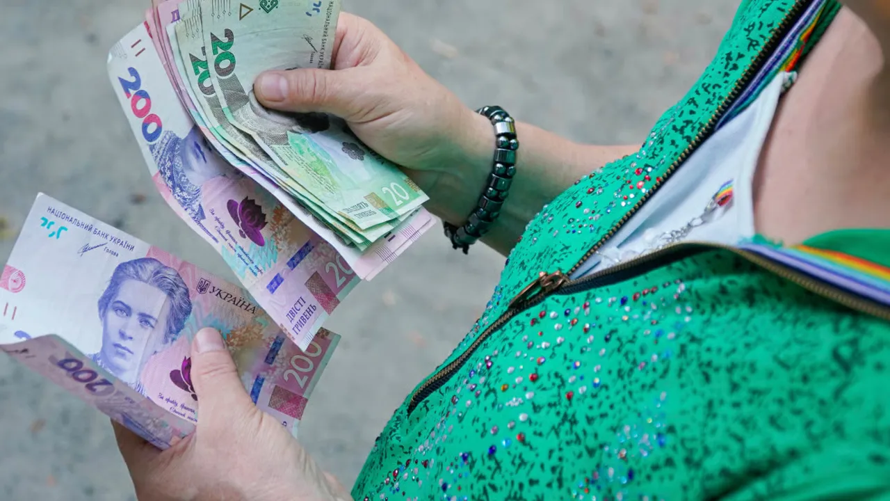Змінені мінімальні оклади: нові стандарти оплати праці з 1 вересня