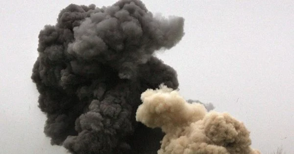 Повітряний терор над Західною Україною: Каскад ударів дронів спричинив руйнування та жертви