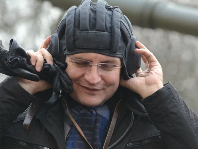 Скандальне укриття: Садовий потрапив у черговий скандал через сумнівну житлову програму