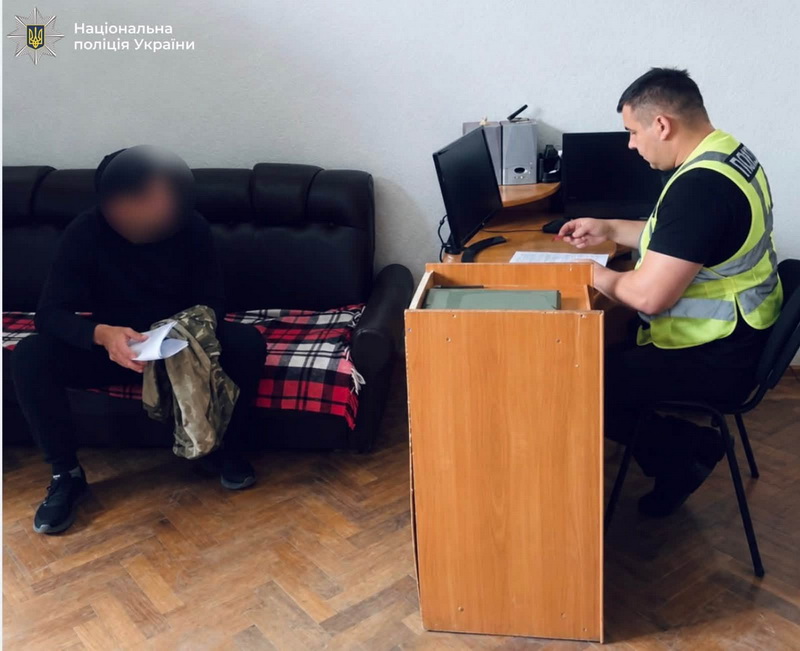 Викритий та затриманий: дезертир-грабіжник на Рогатинщині постане перед законом